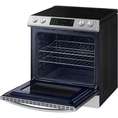 Samsung 6.3 Cu. Ft. Front Control Slide-In Electric Range With Convection & Wi-Fi 9 Samsung 6.3 Cu. Ft. Front Control Slide-In Electric Range With Convection & Wi-Fi - Image 7