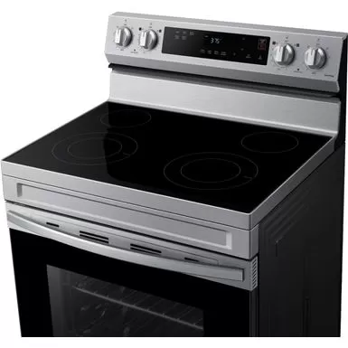 Samsung - 6.3 Cu. Ft. Freestanding Electric Range With WiFi And Steam Clean - Stainless Steel 8 Samsung - 6.3 Cu. Ft. Freestanding Electric Range With WiFi And Steam Clean - Stainless Steel - Image 6