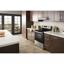 Whirlpool - 5.3 Cu. Ft. Freestanding Electric Range With Keep Warm Setting - Stainless Steel -Appliance Shop 2ff62788 ff96 5312 a2ef bf59fe710207