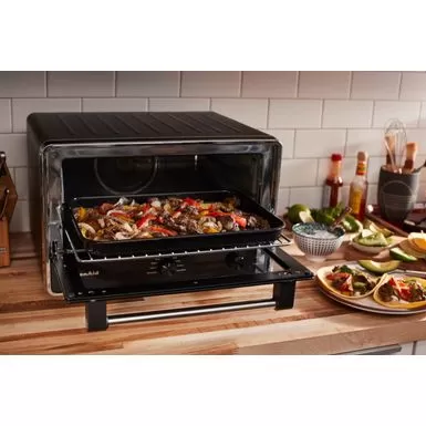 KitchenAid - KitchenAid® Digital Countertop Oven With Air Fry - KCO124 - Black Matte 7 KitchenAid - KitchenAid® Digital Countertop Oven With Air Fry - KCO124 - Black Matte - Image 5