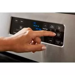 Whirlpool - 5.1 Cu. Ft. Freestanding Gas Range With Broiler Drawer - Stainless Steel -Appliance Shop 3f4261e2 efeb 5435 816e 692ee8f4404a