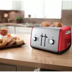 KitchenAid 4-Slice Toaster With Illuminated Buttons In Empire Red -Appliance Shop 52fc85d5 d2a6 4761 8a15 305cee550f0d