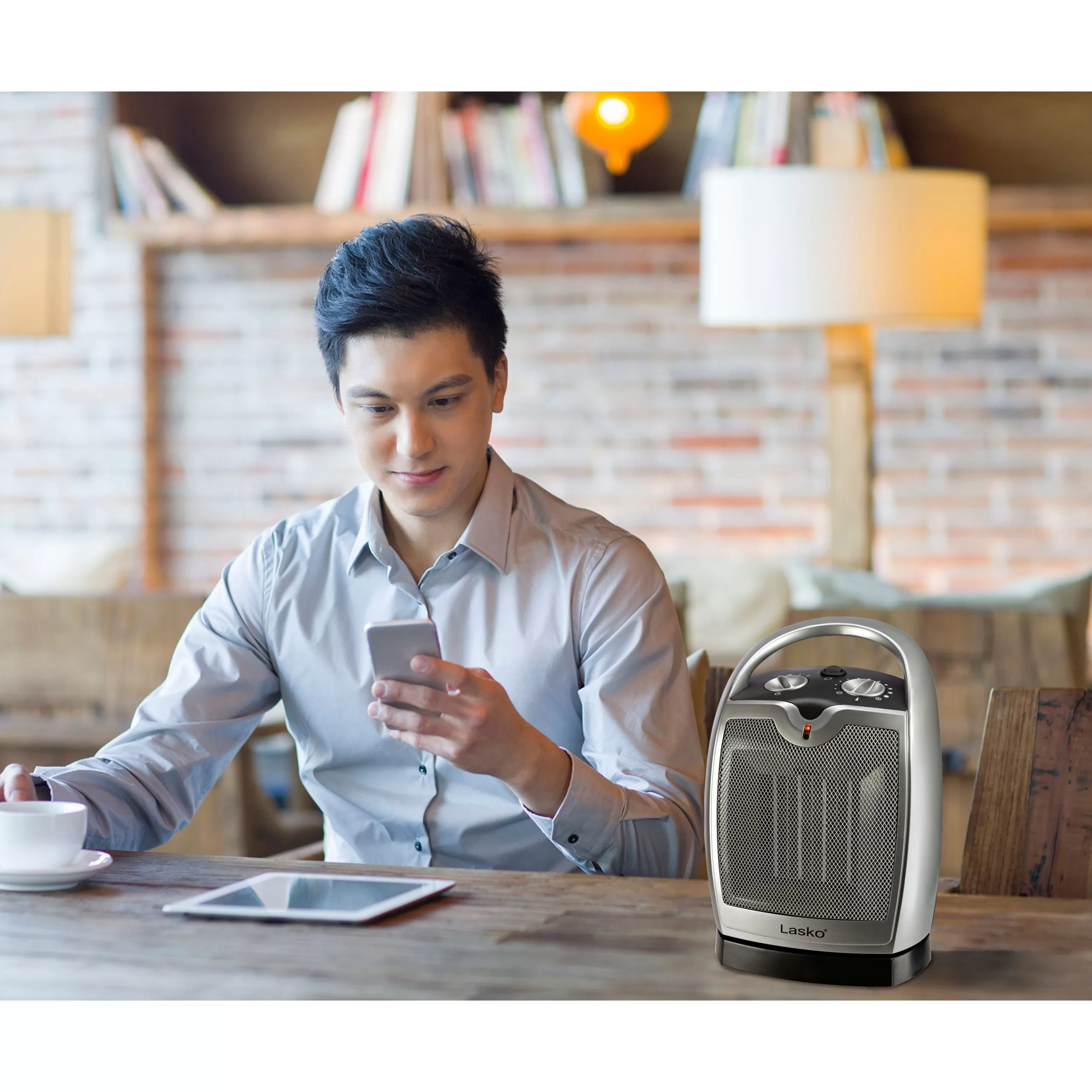 Lasko Safe Heat Oscillating Ceramic Heater 5 Lasko Safe Heat Oscillating Ceramic Heater - Image 3