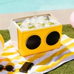 Igloo - KoolTunes Cooler With Bluetooth - White -Appliance Shop 5a8572e9 b3cc 5862 af8a 0dad7a4a2b44