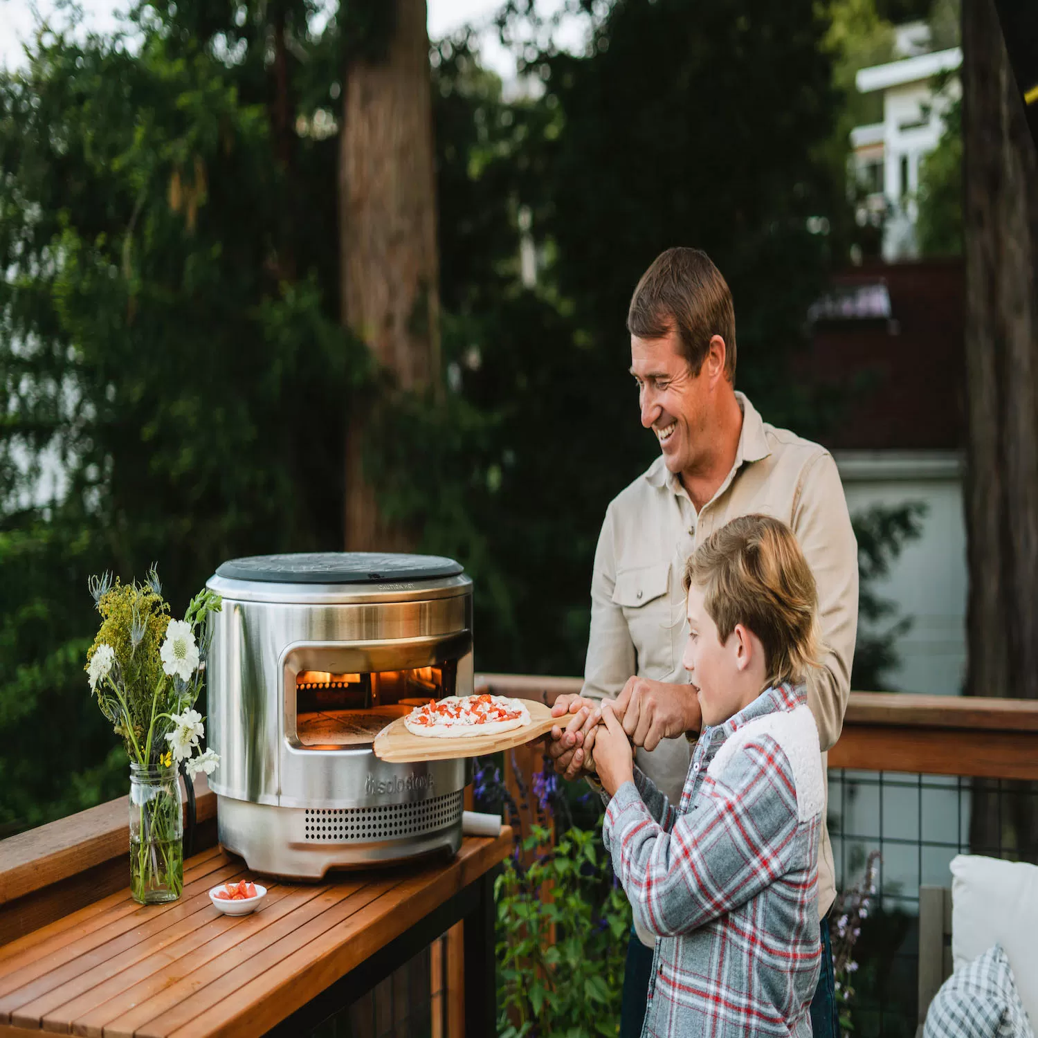 Solo Stove - Bamboo Pizza Peel - Brown 4 Solo Stove - Bamboo Pizza Peel - Brown - Image 2