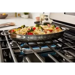Whirlpool - 5.1 Cu. Ft. Freestanding Gas Range With Edge To Edge Cooktop - Stainless Steel 26 Whirlpool - 5.1 Cu. Ft. Freestanding Gas Range With Edge To Edge Cooktop - Stainless Steel -Appliance Shop 65e2c8b3 5061 5aa2 9709 fba4e8b0bd8f