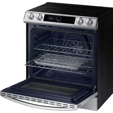 Samsung 6.3-Cu. Ft. Front Control Slide-In Electric Range With Smart Dial And Air Fry, Stainless Steel 5 Samsung 6.3-Cu. Ft. Front Control Slide-In Electric Range With Smart Dial And Air Fry, Stainless Steel - Image 3