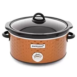Brentwood Scallop Pattern 4.5 Quart Slow Cooker In Copper - Orange