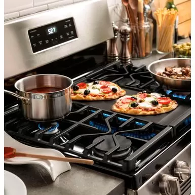 GE - 5.0 Cu. Ft. Freestanding Gas Range - Stainless Steel 11 GE - 5.0 Cu. Ft. Freestanding Gas Range - Stainless Steel - Image 9