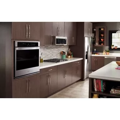 Whirlpool - 1.1 Cu. Ft. Low Profile Over-the-Range Microwave Hood Combination - Stainless Steel 7 Whirlpool - 1.1 Cu. Ft. Low Profile Over-the-Range Microwave Hood Combination - Stainless Steel - Image 5